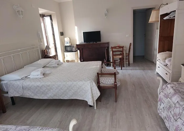 La Casina Del Grillo 3*